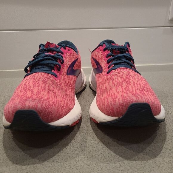 Brooks Launch Running Shoes - Picture 4 of 7